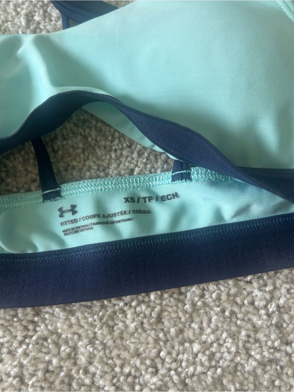Under Armour Mint Green Sports Bra with Navy Strappy Back - Picture 3 of 3